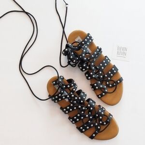 Steve Madden Danielle studded sandals size 6